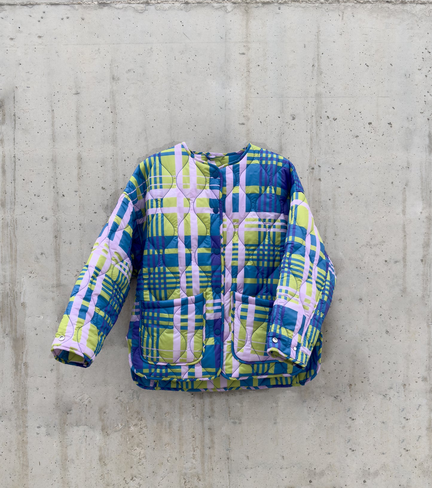 Kaju Navy Mont